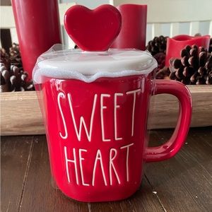 Rae Dunn.  New “sweetheart” mug with topper